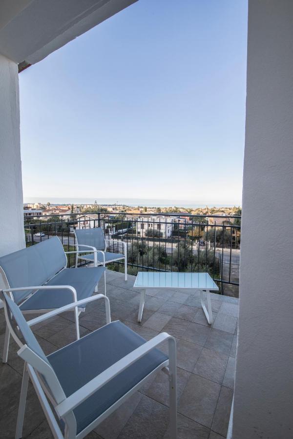Piano Monaco Apartment Карини Экстерьер фото